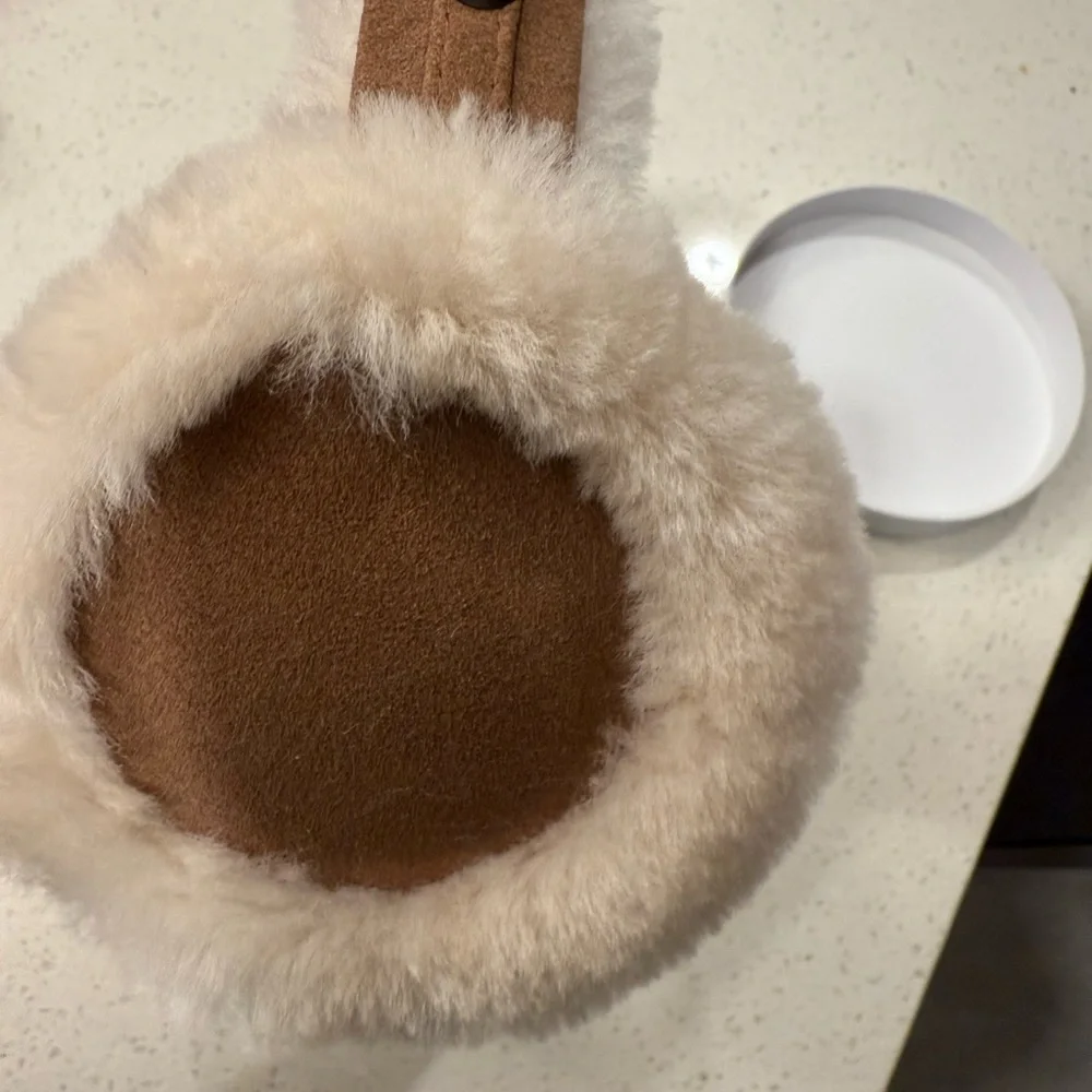 UGG Tan and Cream Earmuffs - Picture 3 of 7